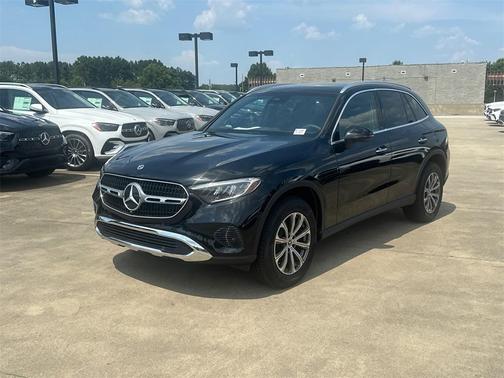 2025 Mercedes-Benz GLC 300 Base 4MATIC