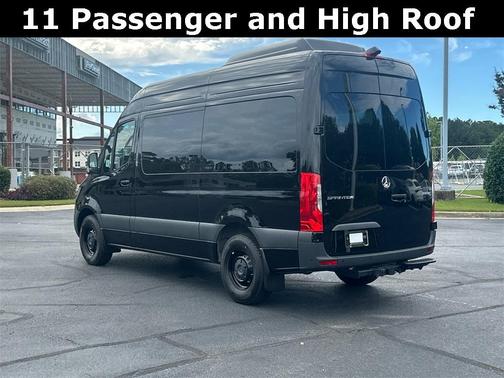 2025 Mercedes-Benz Sprinter 2500 144 WB Standard Roof Passenger