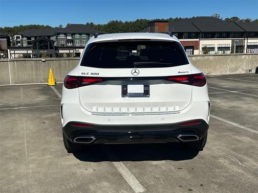2026 Mercedes-Benz GLC 300 Base 4MATIC