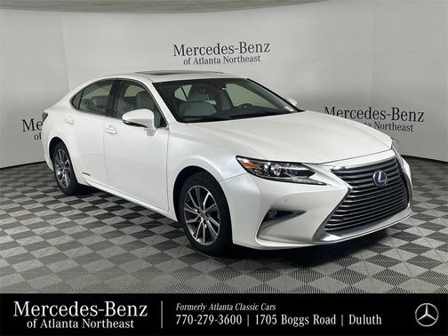 2017 Lexus ES 300h Base