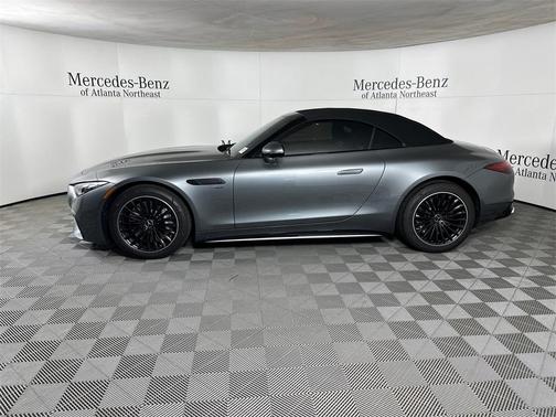 2023 Mercedes-Benz AMG SL 43 Base