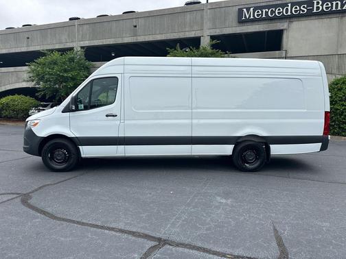 Arctic 2026 Mercedes-Benz Sprinter 2500 170 WB High Roof Extended Cargo