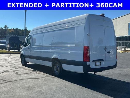 Arctic 2026 Mercedes-Benz Sprinter 2500 170 WB High Roof Extended Cargo