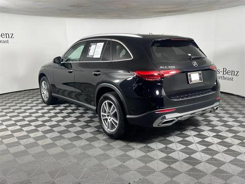 2023 Mercedes-Benz GLC 300 Base 4MATIC