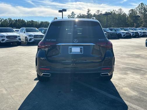 Obsidian Black 2026 Mercedes-Benz GLE 350 Base 4MATIC