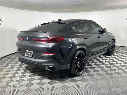 2023 BMW X6 xDrive40i