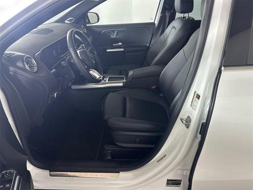 2025 Mercedes-Benz GLA 250 Base 4MATIC