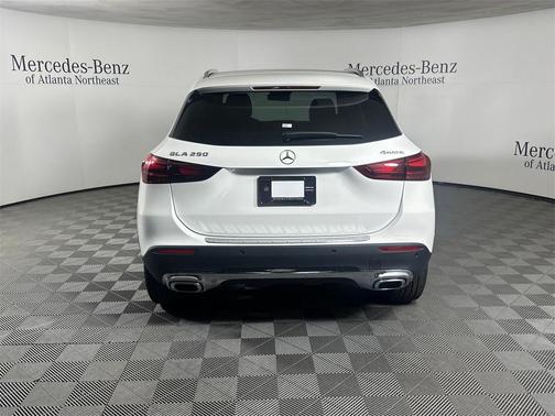 2025 Mercedes-Benz GLA 250 Base 4MATIC