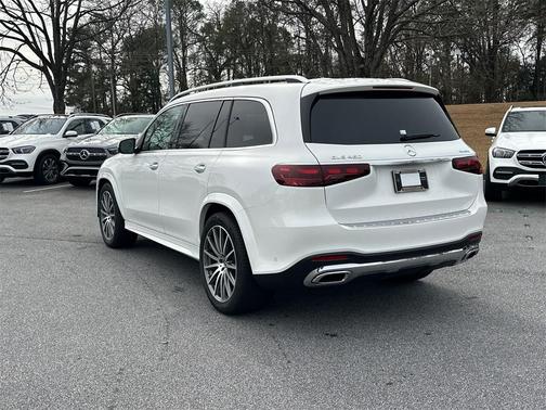 2026 Mercedes-Benz GLS 450 4MATIC