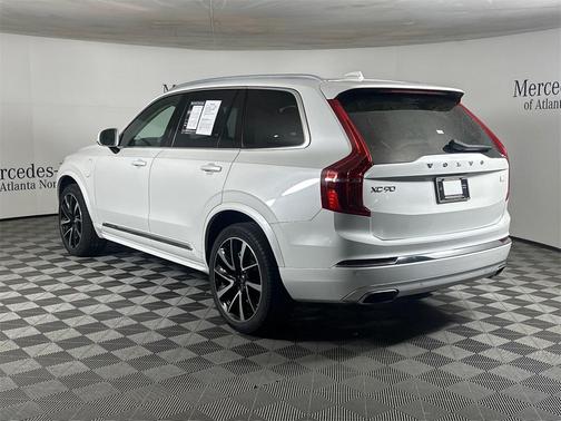 2021 Volvo XC90 Recharge Plug-In Hybrid T8 Inscription Expression 7 Passenger