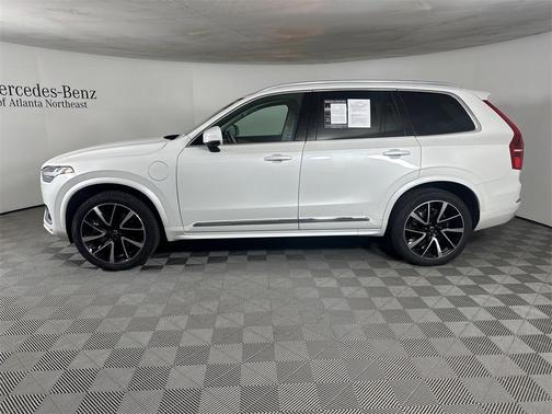 2021 Volvo XC90 Recharge Plug-In Hybrid T8 Inscription Expression 7 Passenger