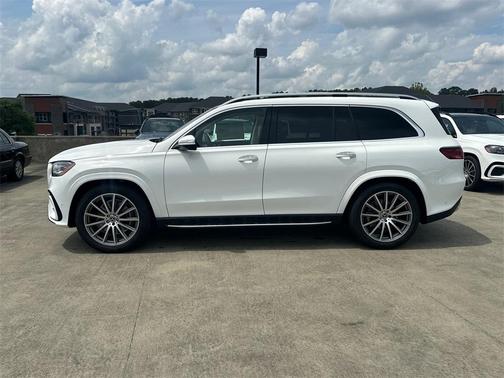 2025 Mercedes-Benz GLS 450 4MATIC