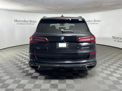 2020 BMW X5 M50i