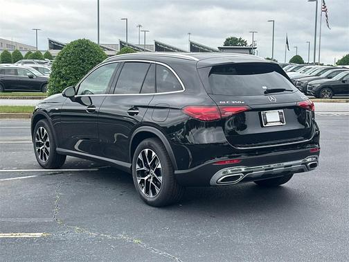 2025 Mercedes-Benz GLC 350e Base 4MATIC