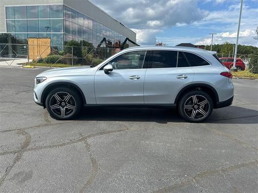 2026 Mercedes-Benz GLC 300 Base