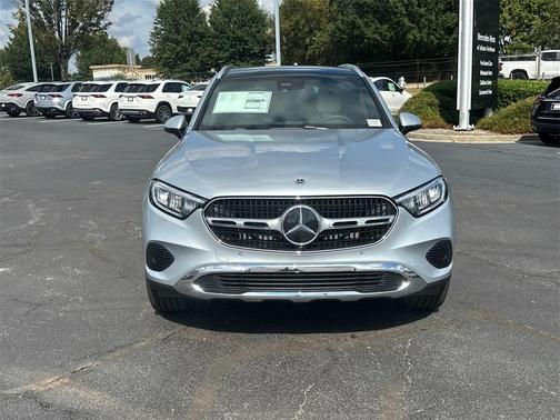 2026 Mercedes-Benz GLC 300 Base