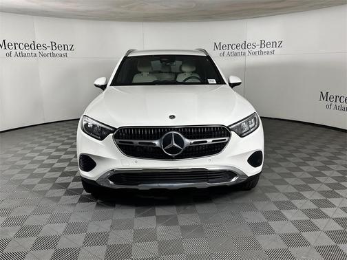 2025 Mercedes-Benz GLC 300 Base