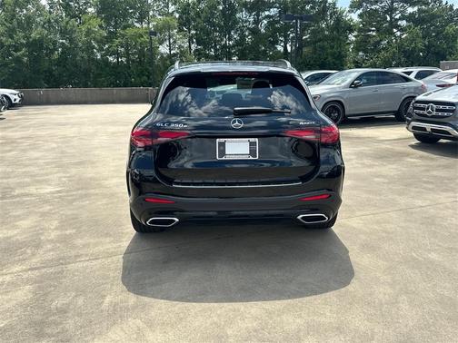 2025 Mercedes-Benz GLC 350e Base 4MATIC