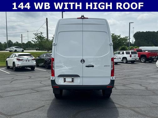 2025 Mercedes-Benz Sprinter 2500 Standard Roof