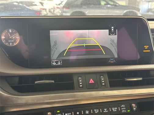 2020 Lexus ES 300h Base