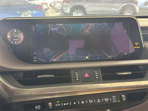 2020 Lexus ES 300h Base