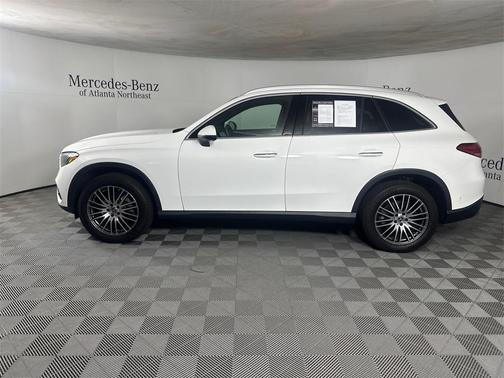 2025 Mercedes-Benz GLC 300 Base