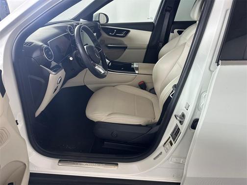 2025 Mercedes-Benz GLC 300 Base