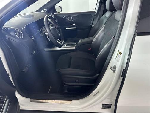 2025 Mercedes-Benz GLA 250 Base