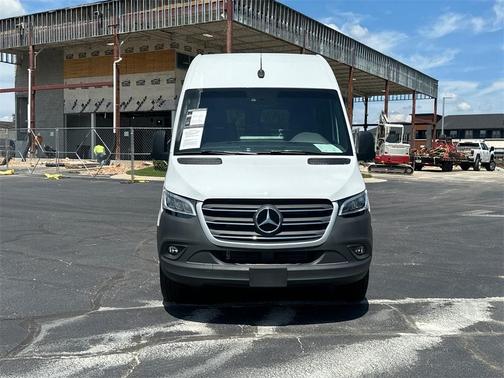 2024 Mercedes-Benz Sprinter 2500 144 WB