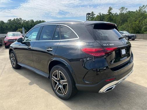 2026 Mercedes-Benz GLC 300