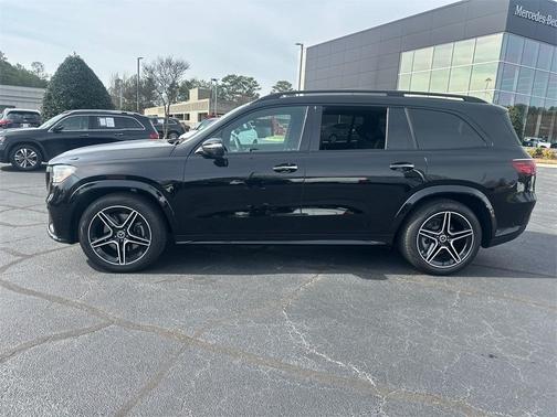 2025 Mercedes-Benz GLS 450 4MATIC