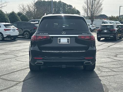 2025 Mercedes-Benz GLS 450 4MATIC