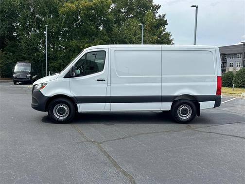 2025 Mercedes-Benz Sprinter 2500 Standard Roof