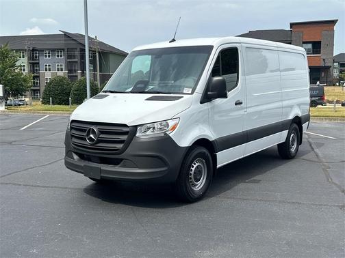 2025 Mercedes-Benz Sprinter 2500 Standard Roof