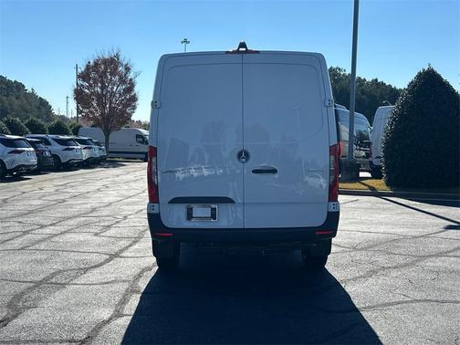 2026 Mercedes-Benz Sprinter 2500 144 WB