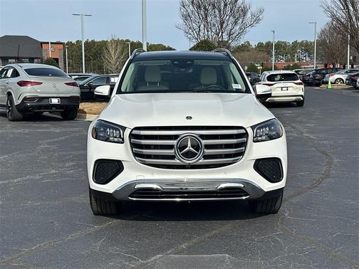 2025 Mercedes-Benz GLS 450 4MATIC