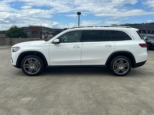 2025 Mercedes-Benz GLS 450 4MATIC