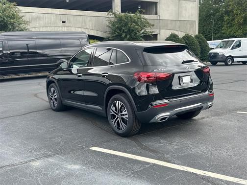 2026 Mercedes-Benz GLA 250 Base