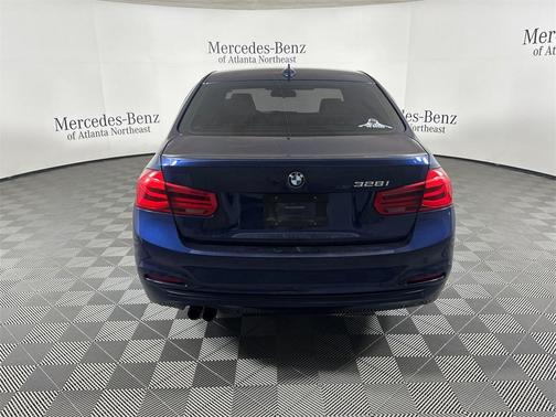 2016 BMW 328 i