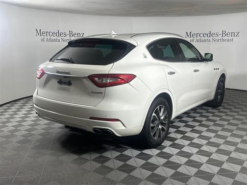 2017 Maserati Levante Base