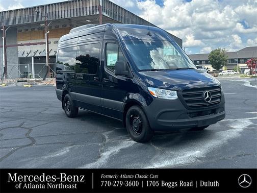 2025 Mercedes-Benz Sprinter 2500 144 WB Standard Roof Passenger