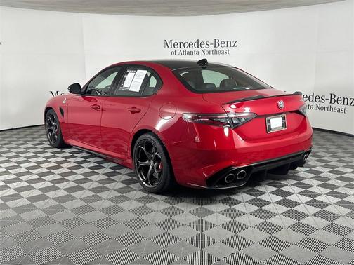 2024 Alfa Romeo Giulia Quadrifoglio