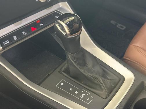 2021 Audi Q3 40 Premium