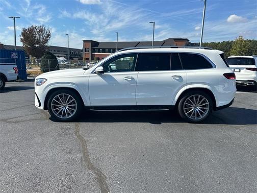 2026 Mercedes-Benz GLS 450