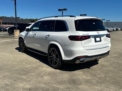 2026 Mercedes-Benz GLS 450
