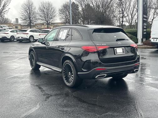 2025 Mercedes-Benz GLC 300 Base