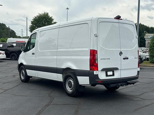 2025 Mercedes-Benz Sprinter 2500 Standard Roof