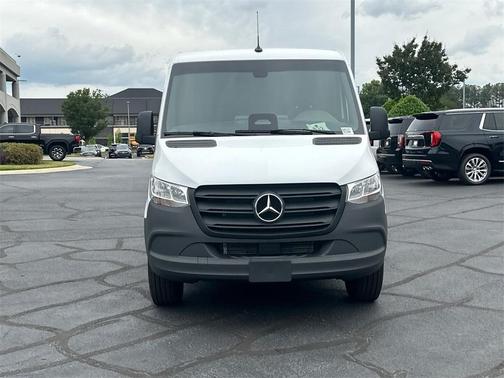 2025 Mercedes-Benz Sprinter 2500 Standard Roof