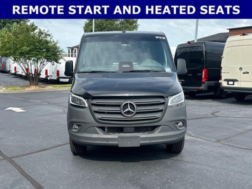 Jet Black 2025 Mercedes-Benz Sprinter 2500 144 WB