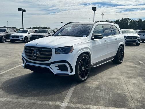 2026 Mercedes-Benz GLS 580 